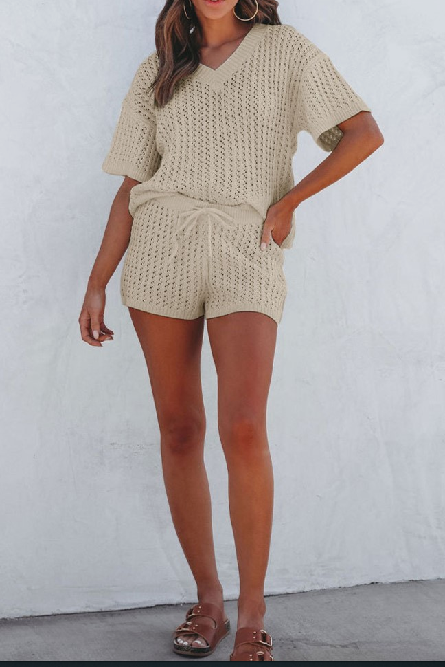 Beach Knit Loop Sweater Shorts Set