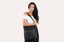 Load image into Gallery viewer, Zip Tote Pebble Leather-Poppy Street
