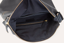 Load image into Gallery viewer, Zip Tote Pebble Leather-Poppy Street