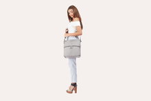 Load image into Gallery viewer, Zip Tote Pebble Leather-Poppy Street