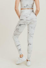 Load image into Gallery viewer, Snow Camo Highwaist Leggings-Poppy Street