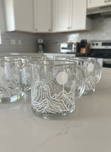 Load image into Gallery viewer, Desert Mountains Glass Mug - 13oz