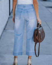 Load image into Gallery viewer, Zen High-Rise Wide Leg Crop Jeans
