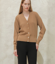 Load image into Gallery viewer, Cashmere Blend Fishermans Knit Sweater