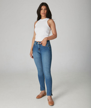 Load image into Gallery viewer, Blair Mid-Rise Skinny Jeans Light Blue Distressed
