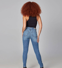 Load image into Gallery viewer, Alexa High-Rise Skinny Jeans Blue Mist