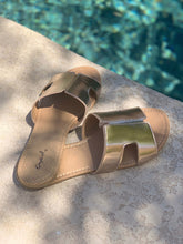 Load image into Gallery viewer, Archer Rose Gold Slides - Poppy Street